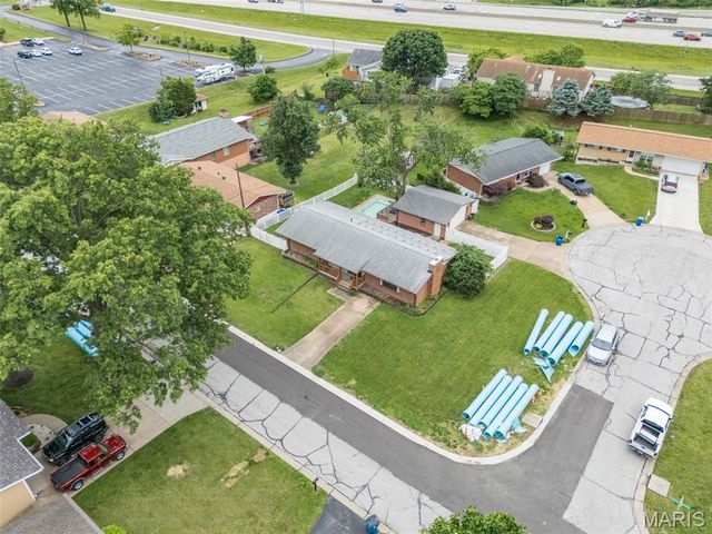 710 Peace Haven Drive, St Louis, MO 63125