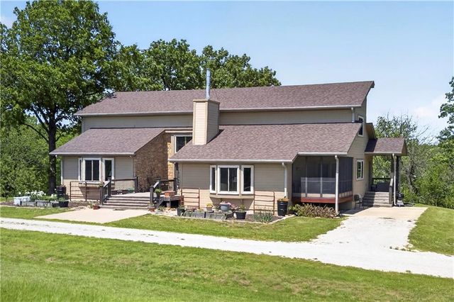 805 E 319th Street, Drexel, MO 64742