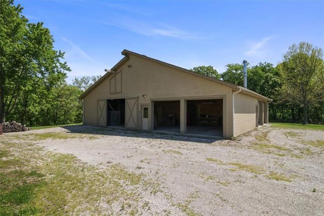 805 E 319th Street, Drexel, MO 64742