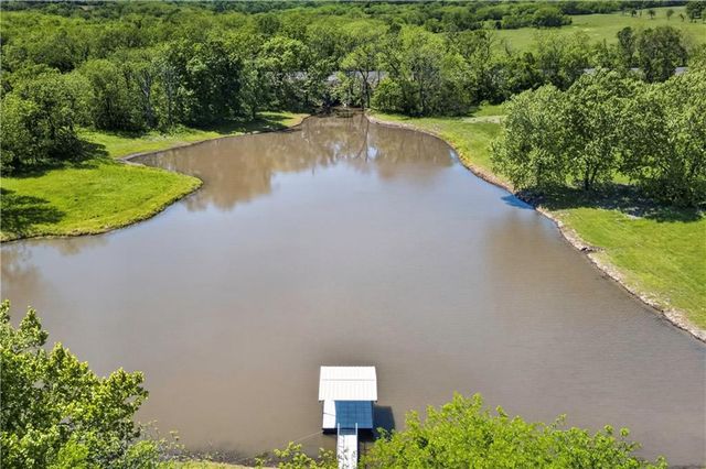 805 E 319th Street, Drexel, MO 64742