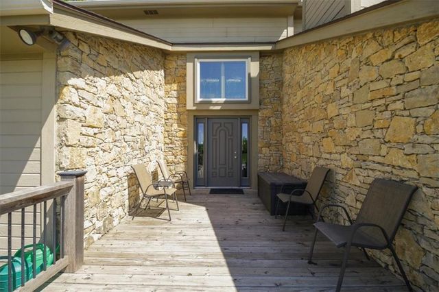 805 E 319th Street, Drexel, MO 64742
