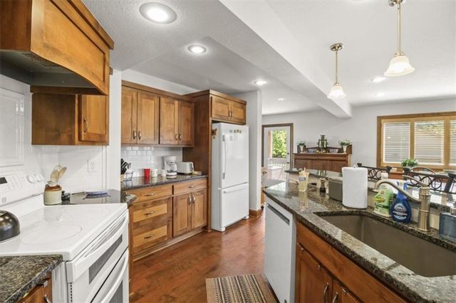 805 E 319th Street, Drexel, MO 64742