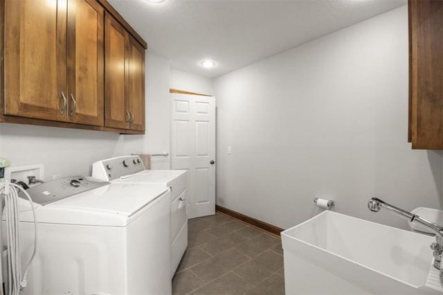 805 E 319th Street, Drexel, MO 64742