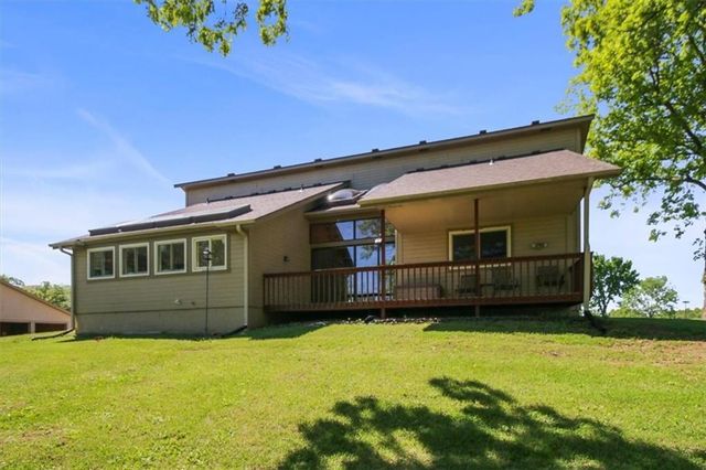 805 E 319th Street, Drexel, MO 64742