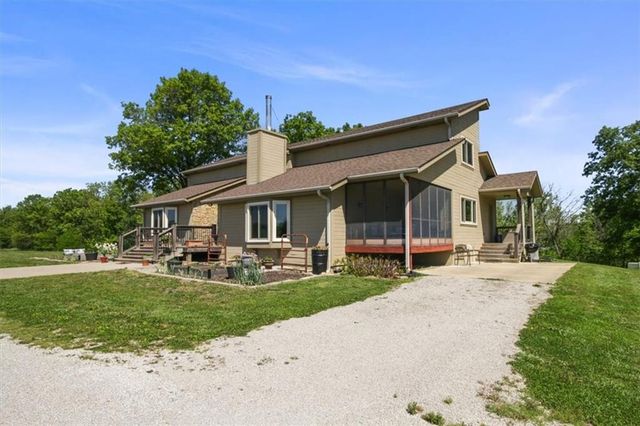 805 E 319th Street, Drexel, MO 64742