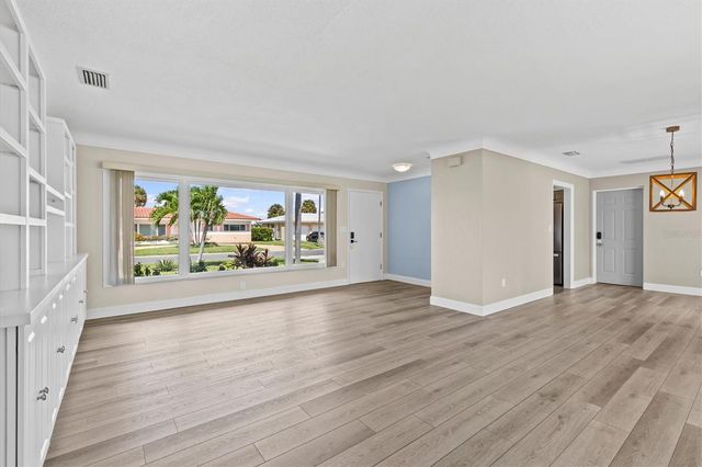 106 19TH STREET, Belleair Beach, FL 33786