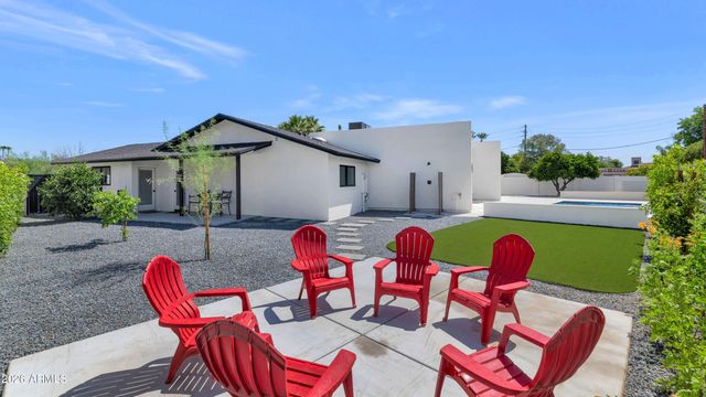 8331 E MALCOMB Drive, Scottsdale, AZ 85250