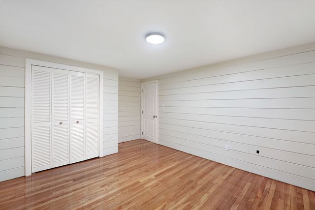 258 Folsom Ave, Somerset, MA 02726