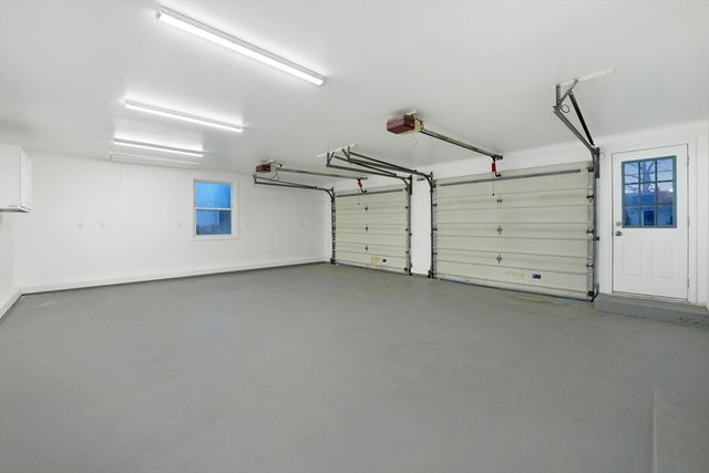 258 Folsom Ave, Somerset, MA 02726