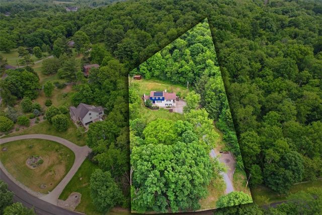 122 Grove Hill Rd, Economy, PA 15005