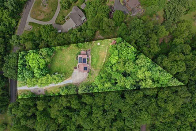 122 Grove Hill Rd, Economy, PA 15005