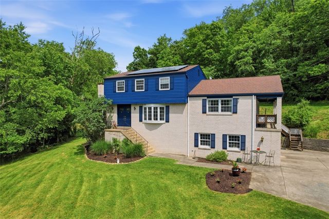 122 Grove Hill Rd, Economy, PA 15005