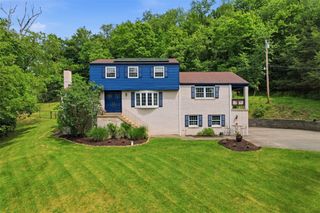 122 Grove Hill Rd, Economy, PA 15005
