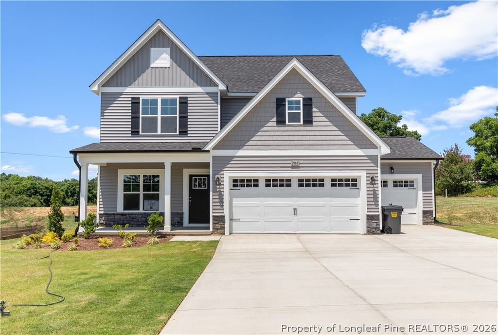 204 N Rabbit Run Drive, Smithfield, NC 27577 — exterior