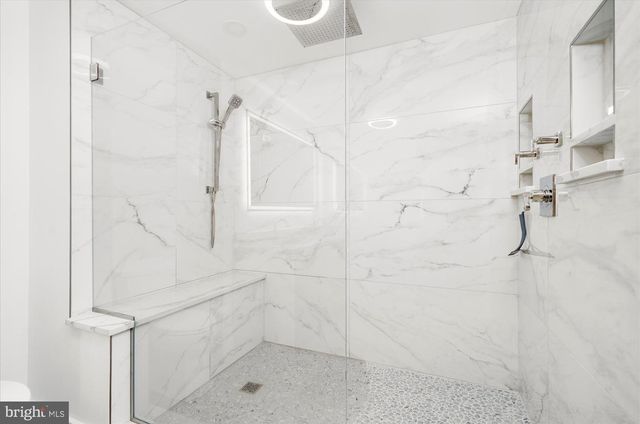 7112 COUNTRY SPRING RD, New Tripoli, PA 18066