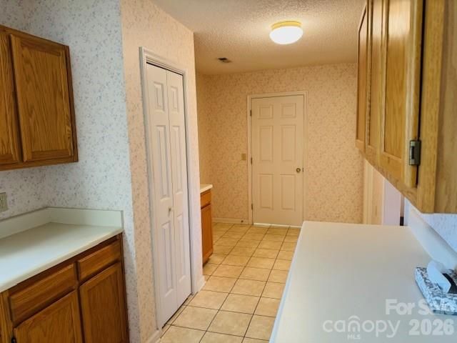 208 Dartcrest Drive, Hendersonville, NC 28792