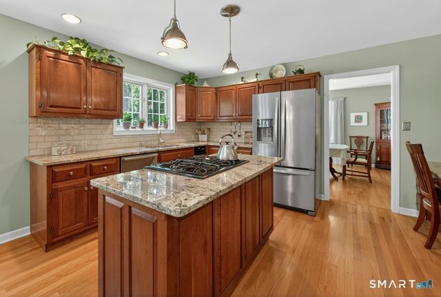 40 Southshire Drive, Southington, CT 06489