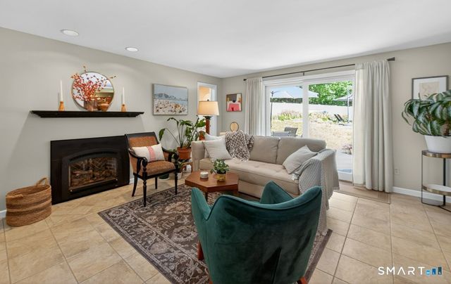 40 Southshire Drive, Southington, CT 06489