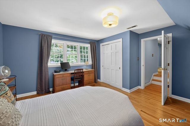 40 Southshire Drive, Southington, CT 06489