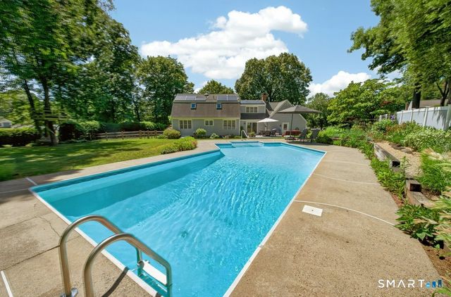 40 Southshire Drive, Southington, CT 06489