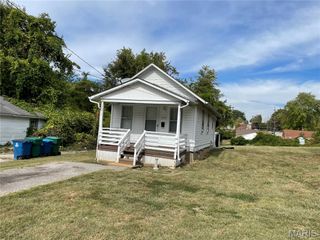 437 Thrift Avenue, Riverview, MO 63137