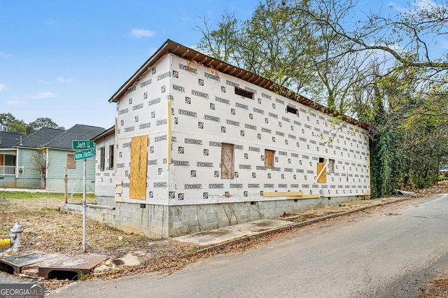 460 Andrew J Hairston Place NW, Atlanta, GA 30332