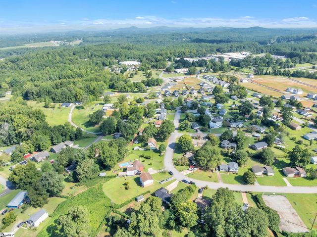 306 Westchester Road, Easley, SC 29640