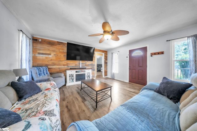 306 Westchester Road, Easley, SC 29640