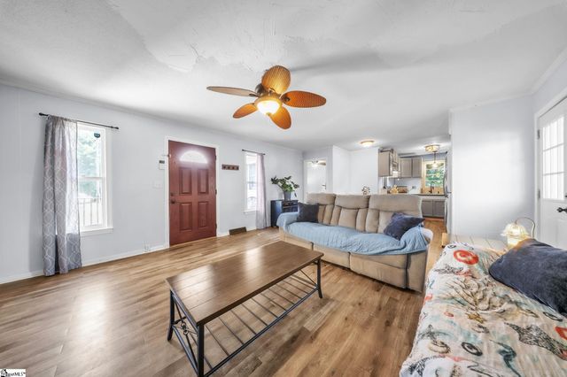306 Westchester Road, Easley, SC 29640