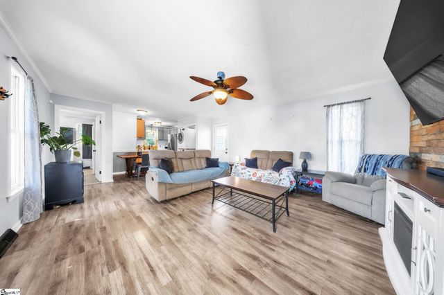 306 Westchester Road, Easley, SC 29640