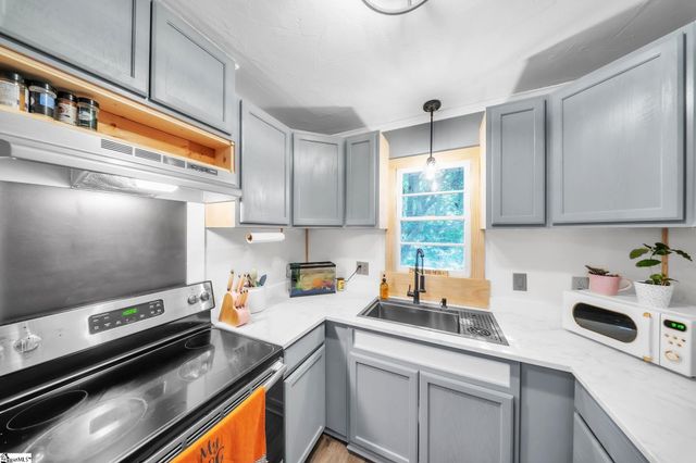 306 Westchester Road, Easley, SC 29640