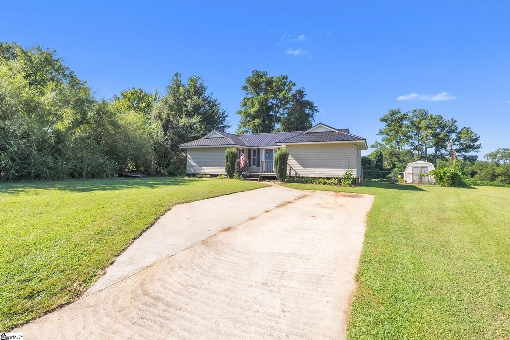 306 Westchester Road, Easley, SC 29640
