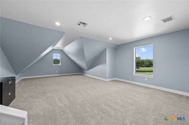 140 N Encino Crossing, Liberty Hill, TX 78642