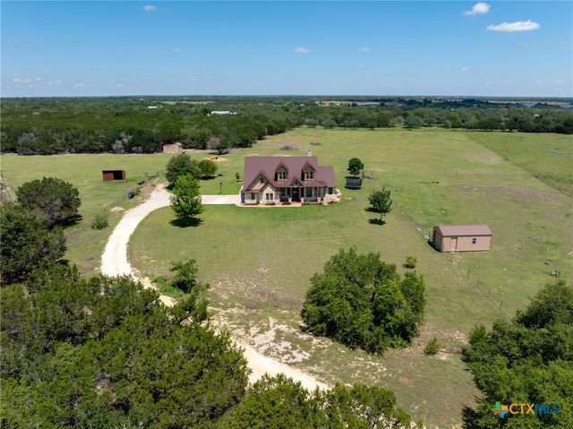 140 N Encino Crossing, Liberty Hill, TX 78642
