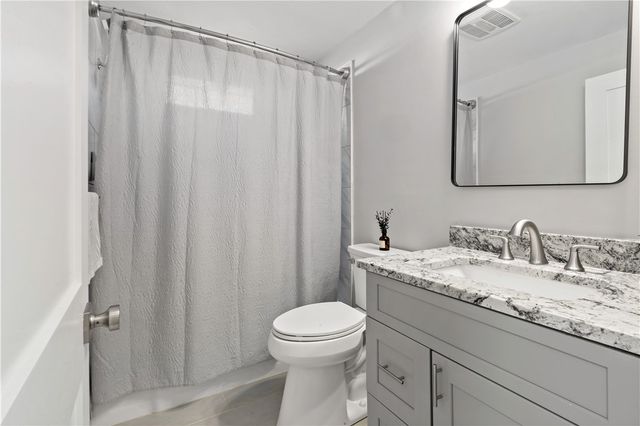 47 Wayland Trail, Narragansett, RI 02882