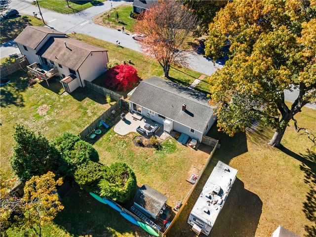 47 Wayland Trail, Narragansett, RI 02882