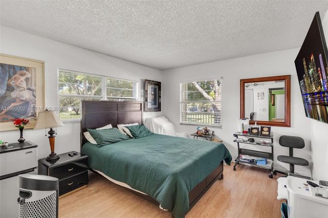 200 SW 132nd Way 211L, Pembroke Pines, FL 33027