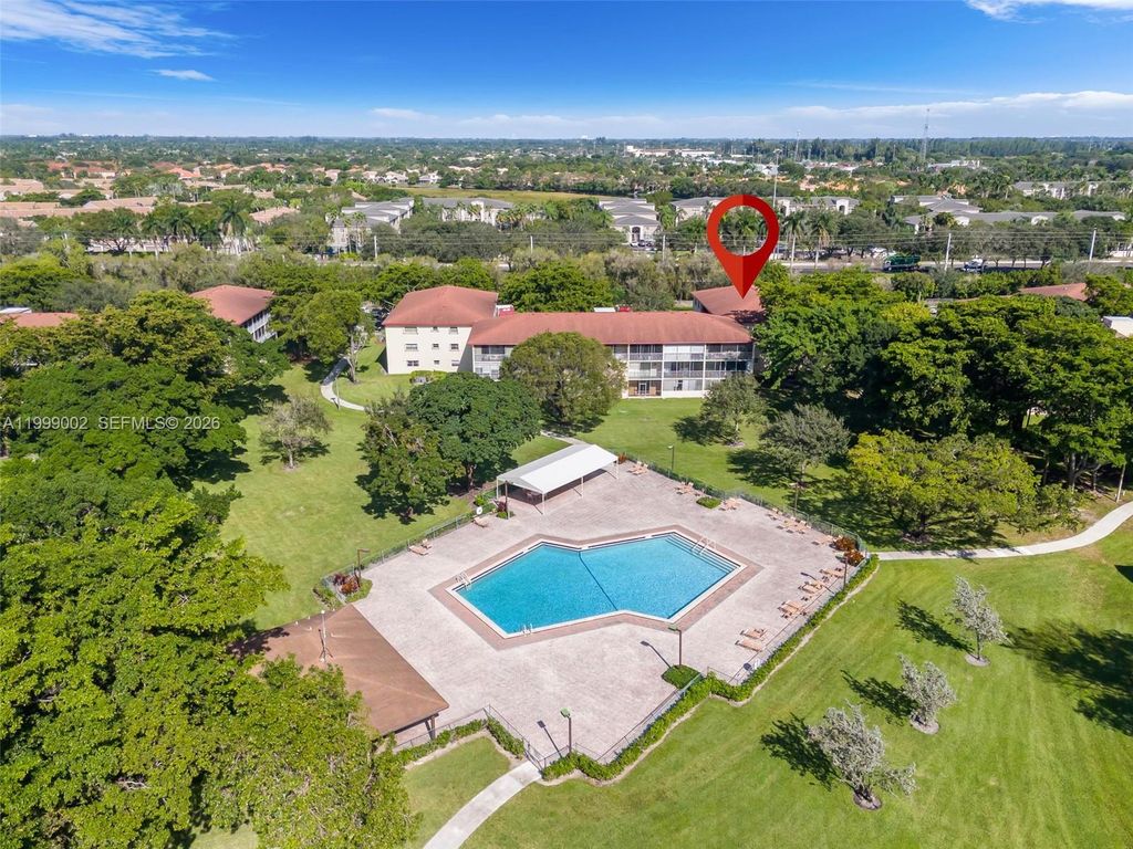 200 SW 132nd Way 211L, Pembroke Pines, FL 33027