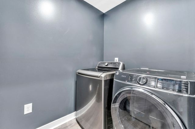 1615 Burtonwood Drive, Moore, SC 29369