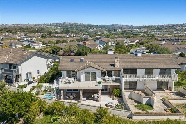 15 Curl Drive, Corona Del Mar (newport Beach), CA 92625
