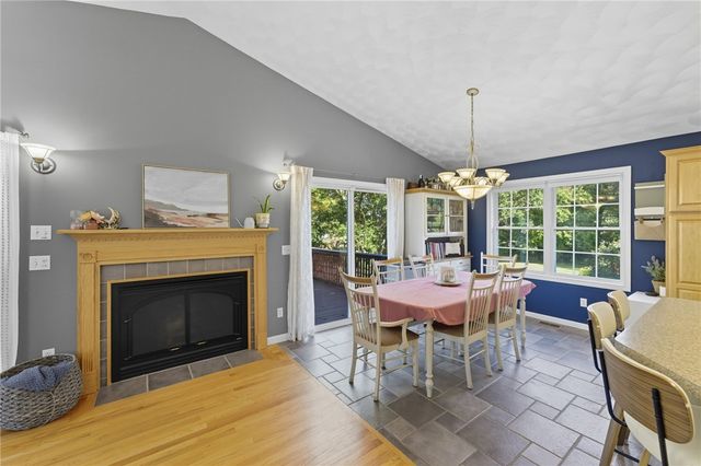 42 Golden View Drive, Johnston, RI 02919