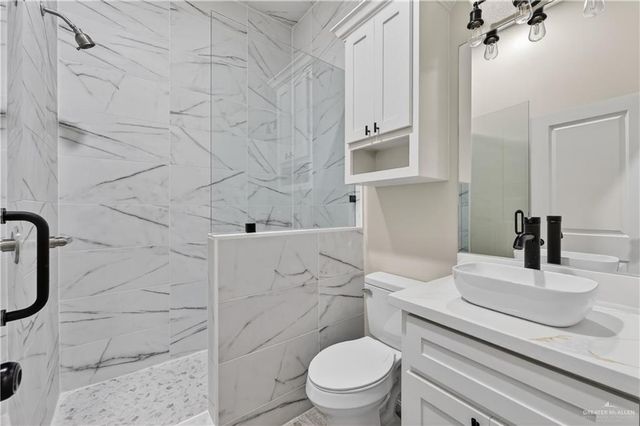 702 W 25th Street, Mission, TX 78572