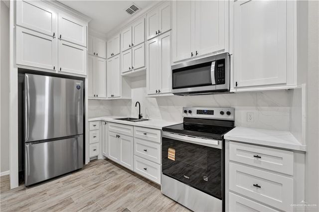 702 W 25th Street, Mission, TX 78572