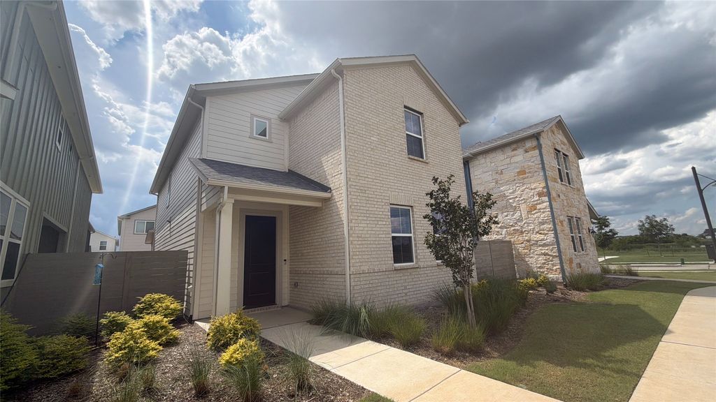 809 Blossom Lane 35, Argyle, TX 76226