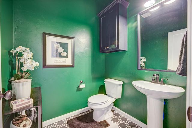 13714 Brook Crossing, Edmond, OK 73025