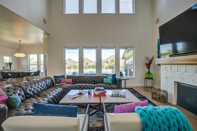 13714 Brook Crossing, Edmond, OK 73025