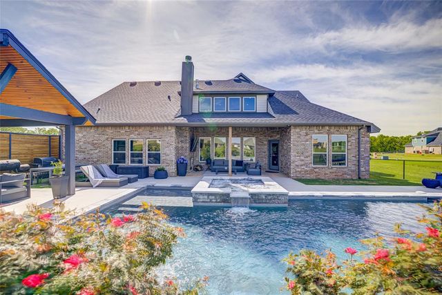 13714 Brook Crossing, Edmond, OK 73025