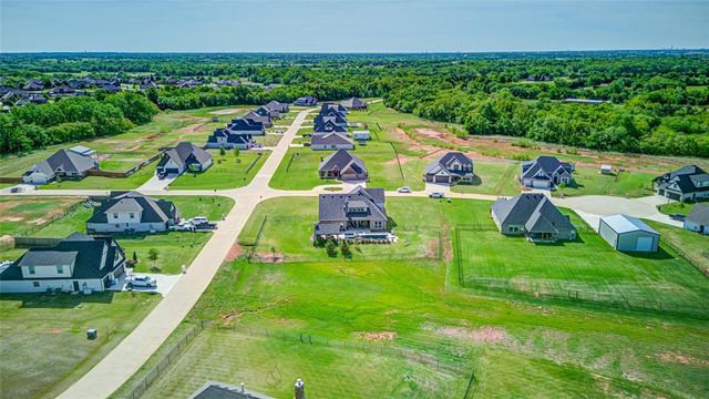 13714 Brook Crossing, Edmond, OK 73025