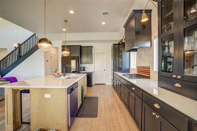 13714 Brook Crossing, Edmond, OK 73025