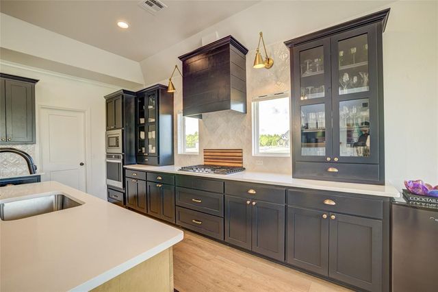 13714 Brook Crossing, Edmond, OK 73025